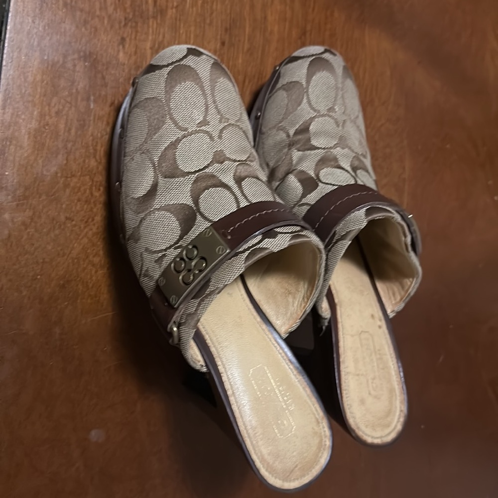 Coach clogs - Picture 2 of 3